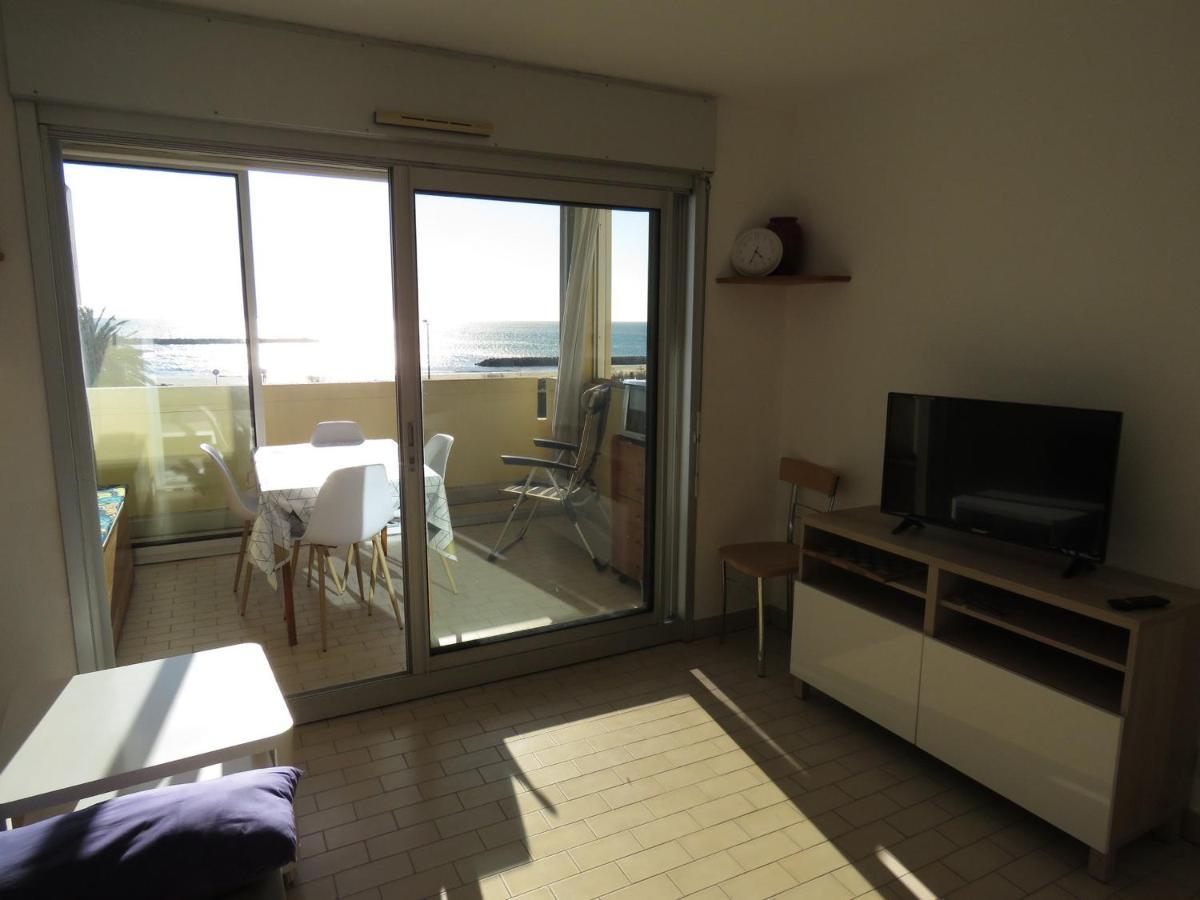 Appartement Sète, 2 Pièces, 4 Personnes - Fr-1-472-134