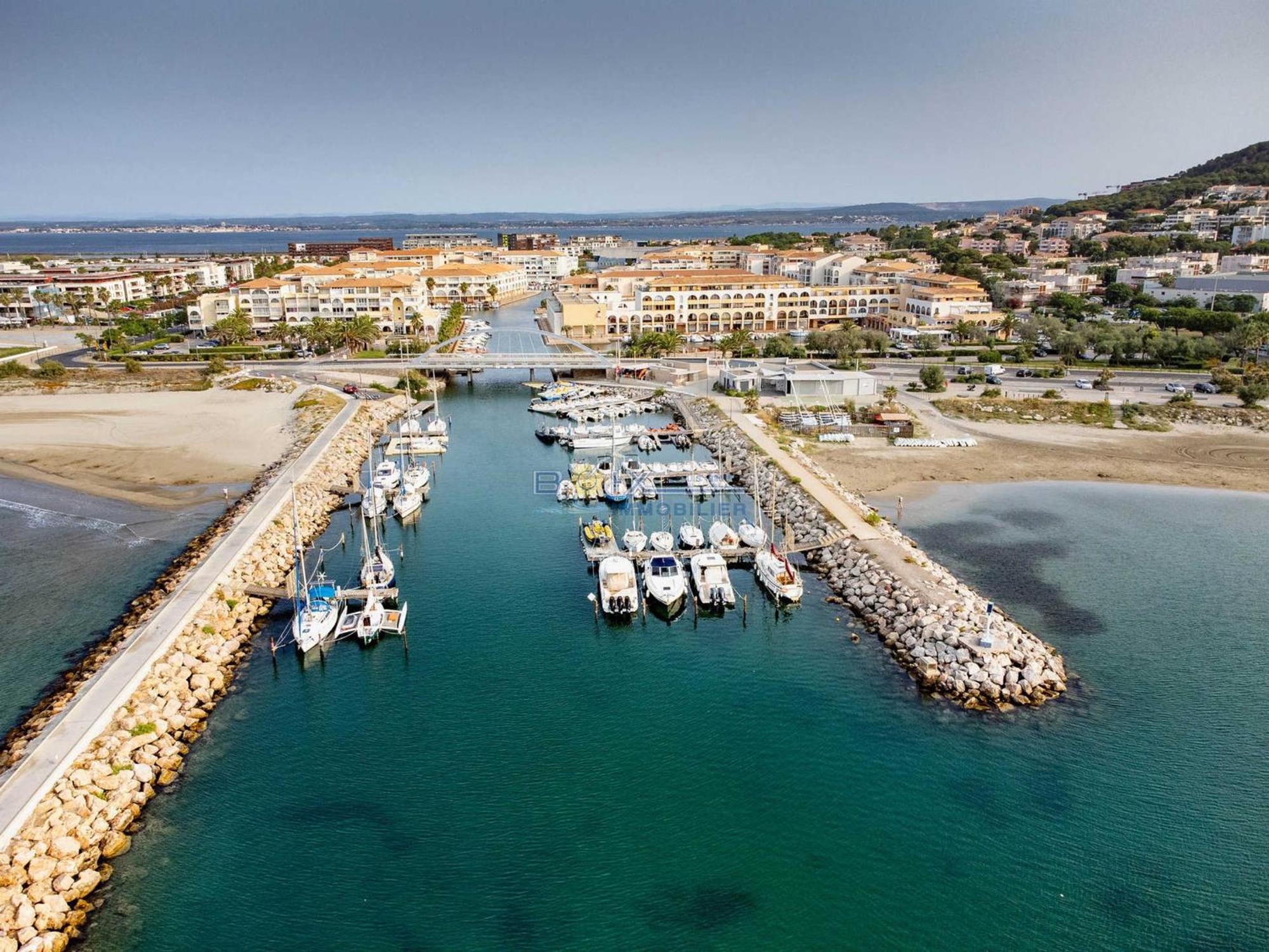 Appartement Sète, 2 Pièces, 4 Personnes - Fr-1-472-134 *